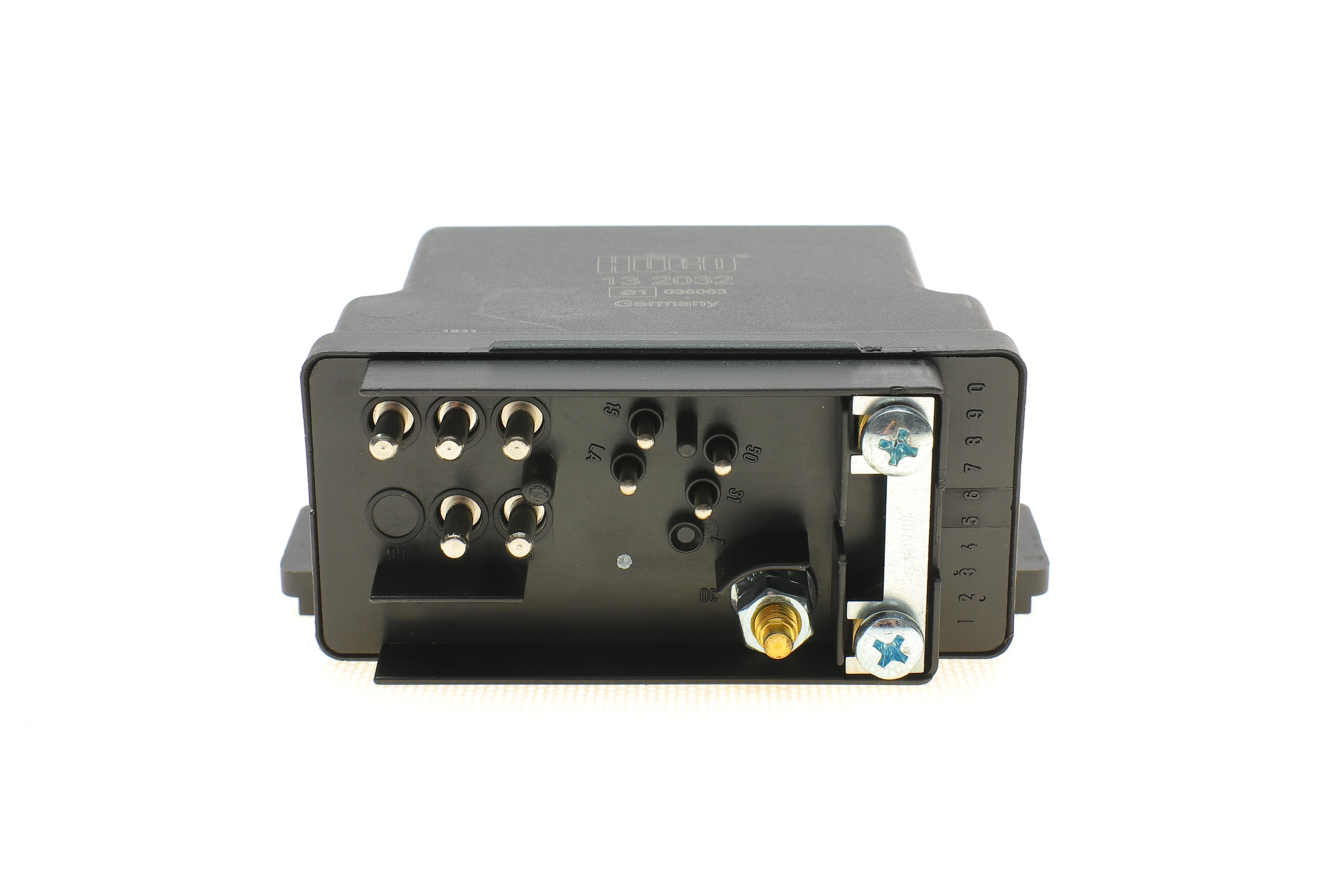 Реле свічок розжарювання MB E-class (W124)/190 (W201) 2.0/2.5D 93-95 (OM601/OM602) (HÜCO)