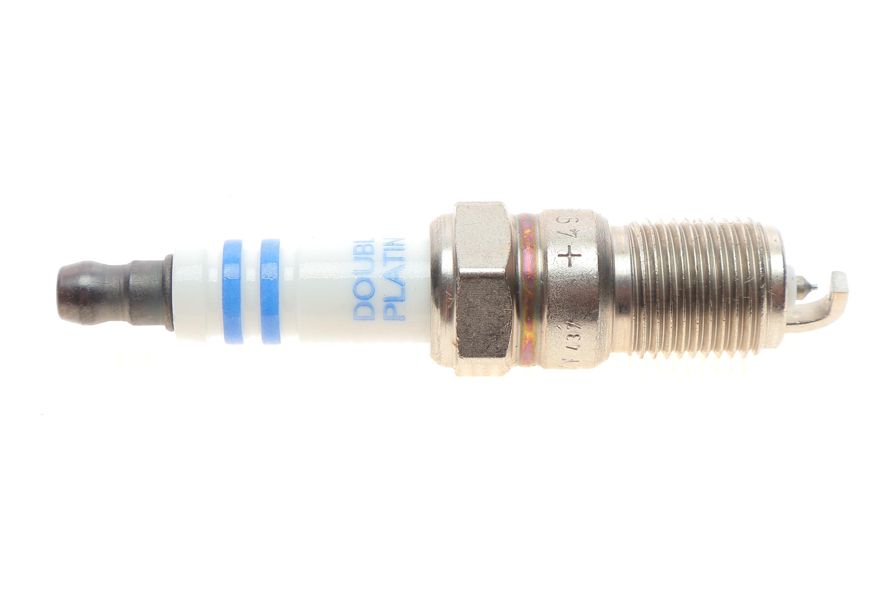 Свічка запалювання Ford Focus/VolvoV50/S40 2.0i 04-12