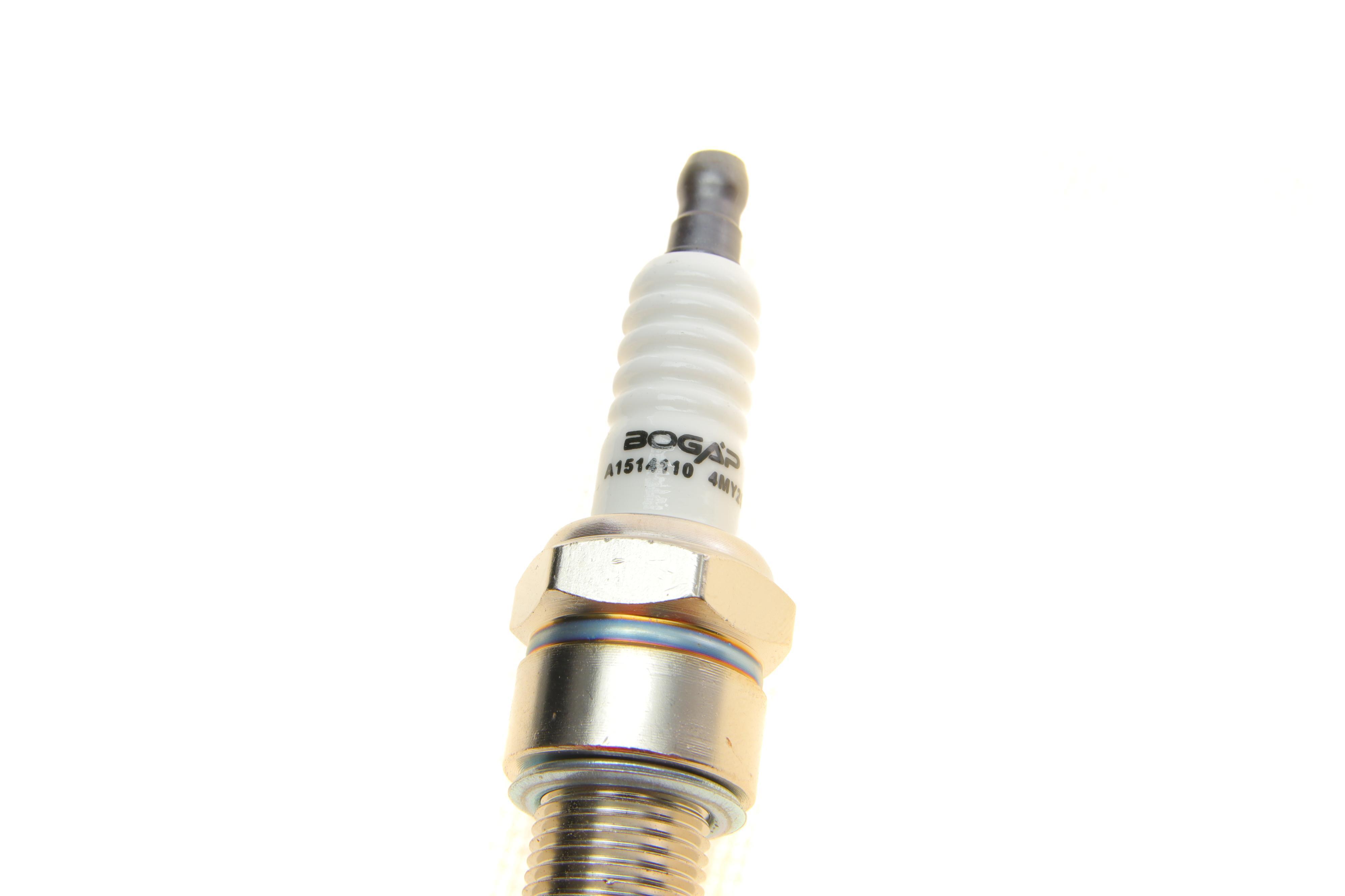 К-кт (4шт) свічок запалювання VW Caddy II 1.4/1.6i 95-04