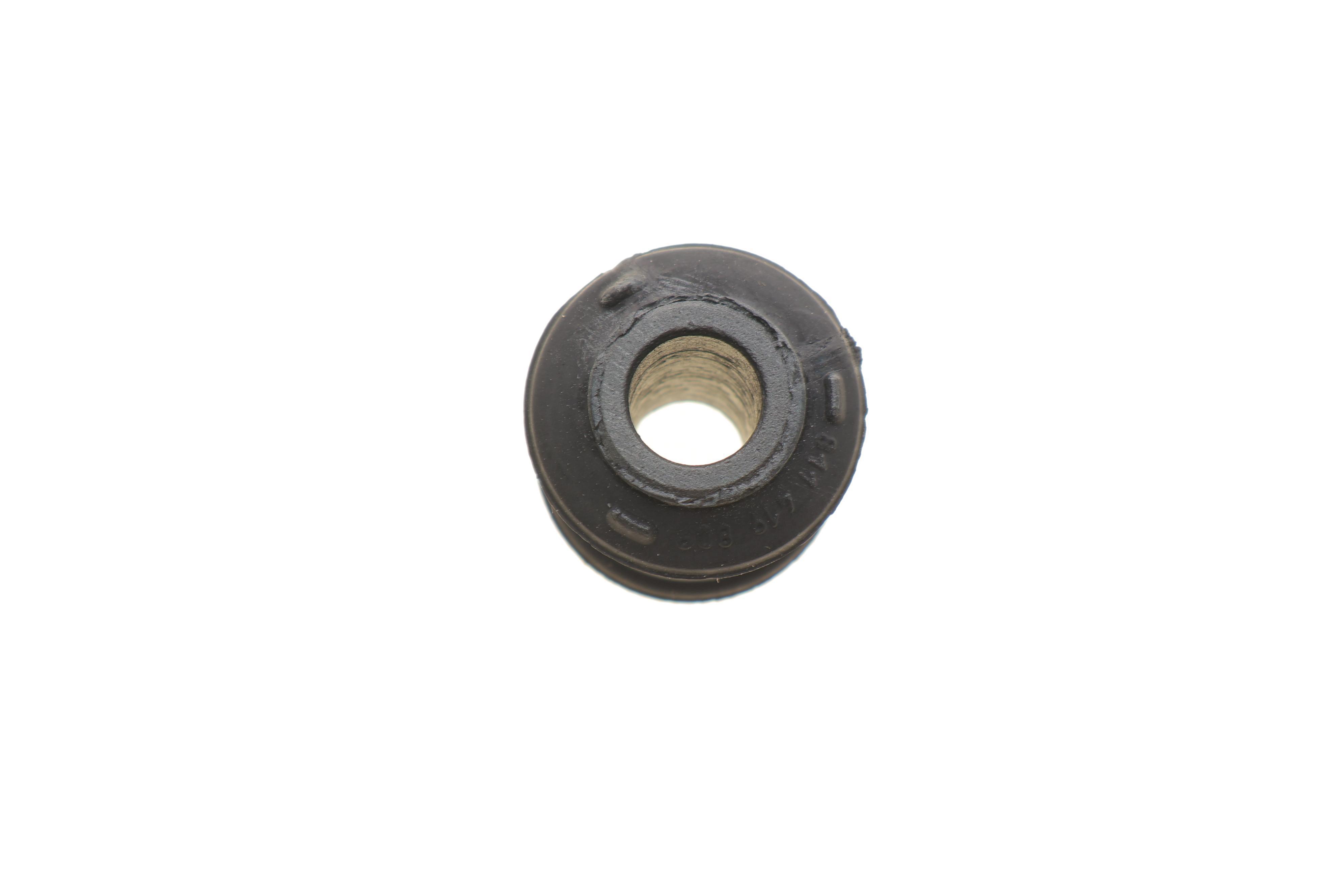 Сайлентблок тяги рульової Audi 80-90