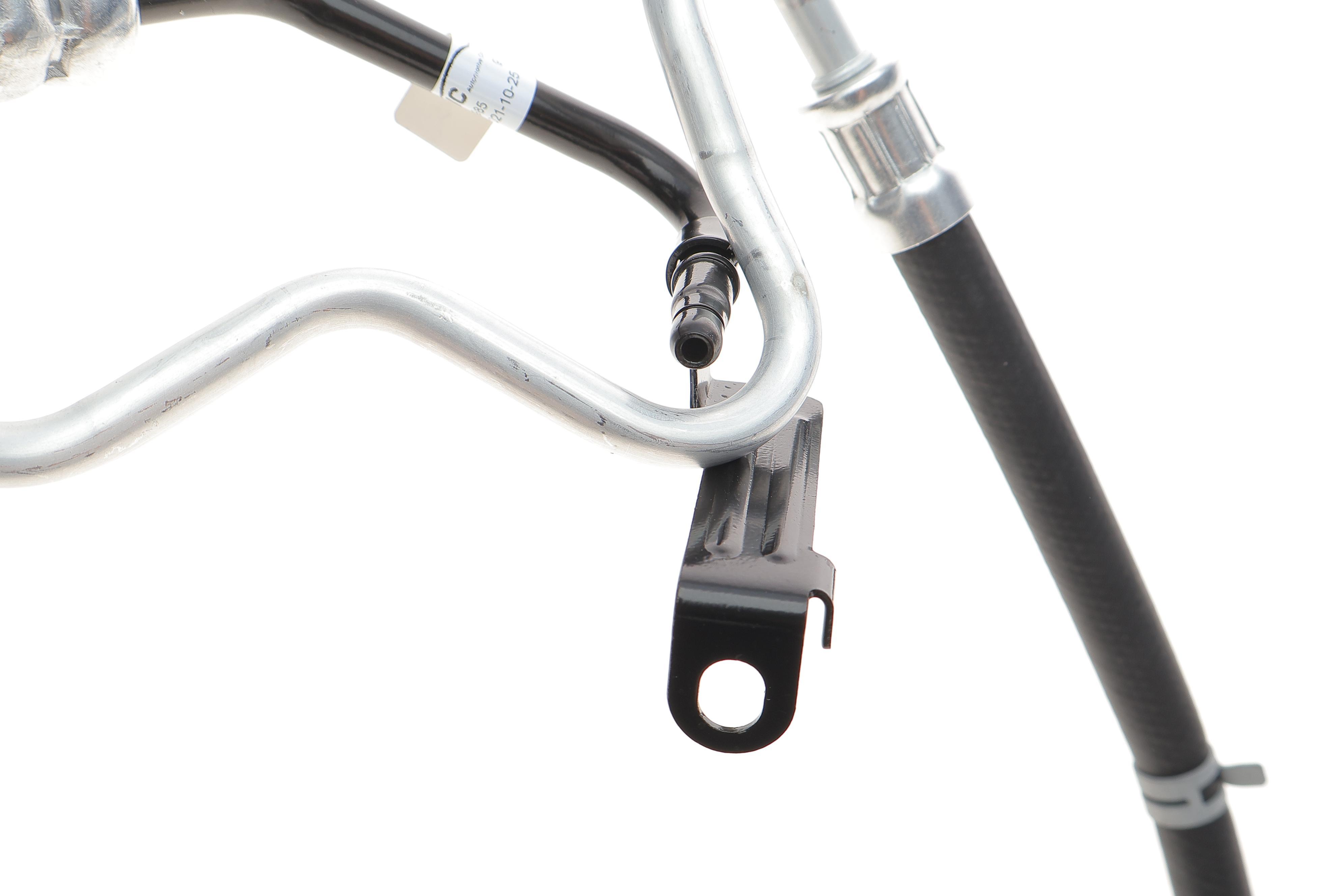 Шланг гідропідсилювача Ford Focus 1.4/1.6 04-12 (к-кт)