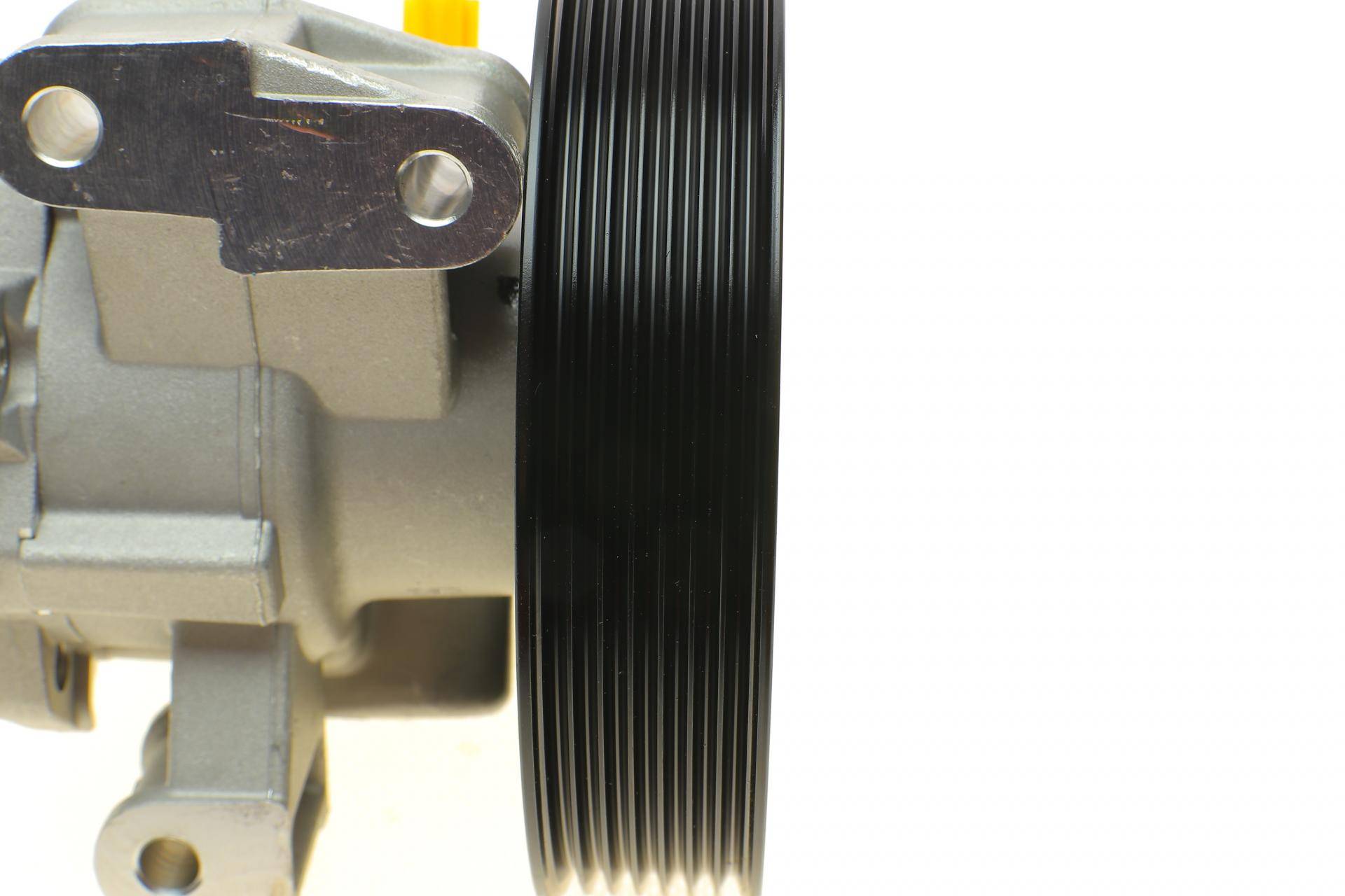 Насос ГПК MB Sprinter 1.8 08- (7PK) (M271)