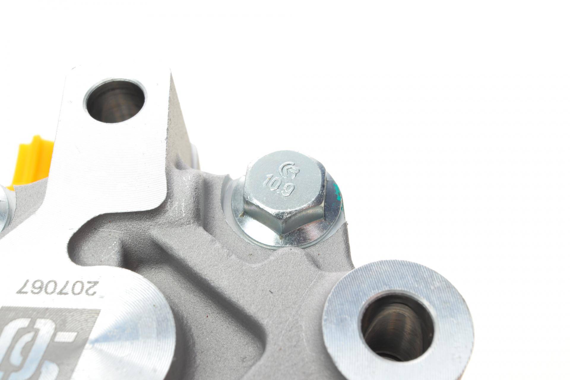 Насос ГПК Opel Insignia 2.0 08-17 (6PK;133mm)