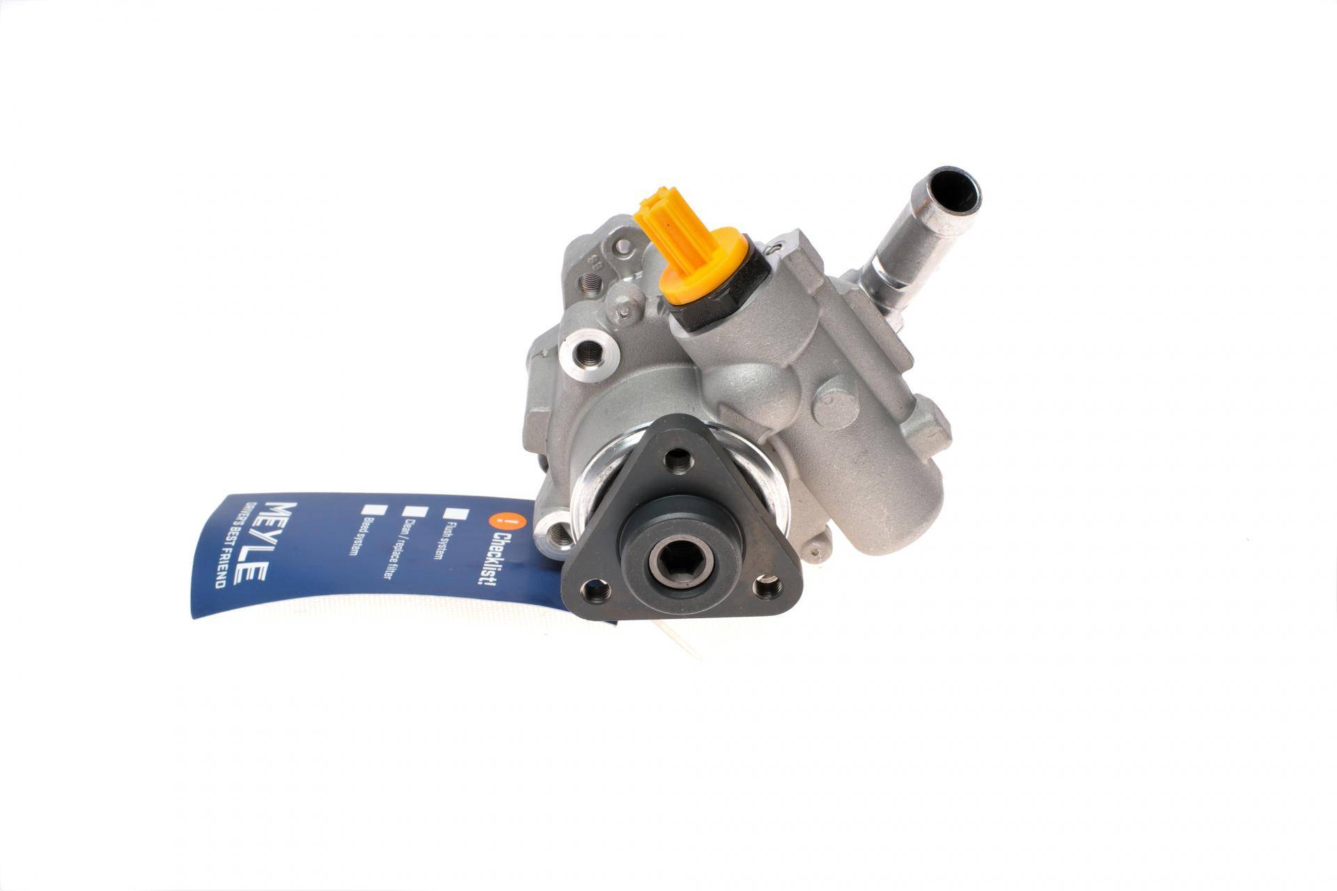 Насос ГПК BMW 1 (E87)/3 (E90/E91) 2.0 D 04-11 штуцер вперед на шків