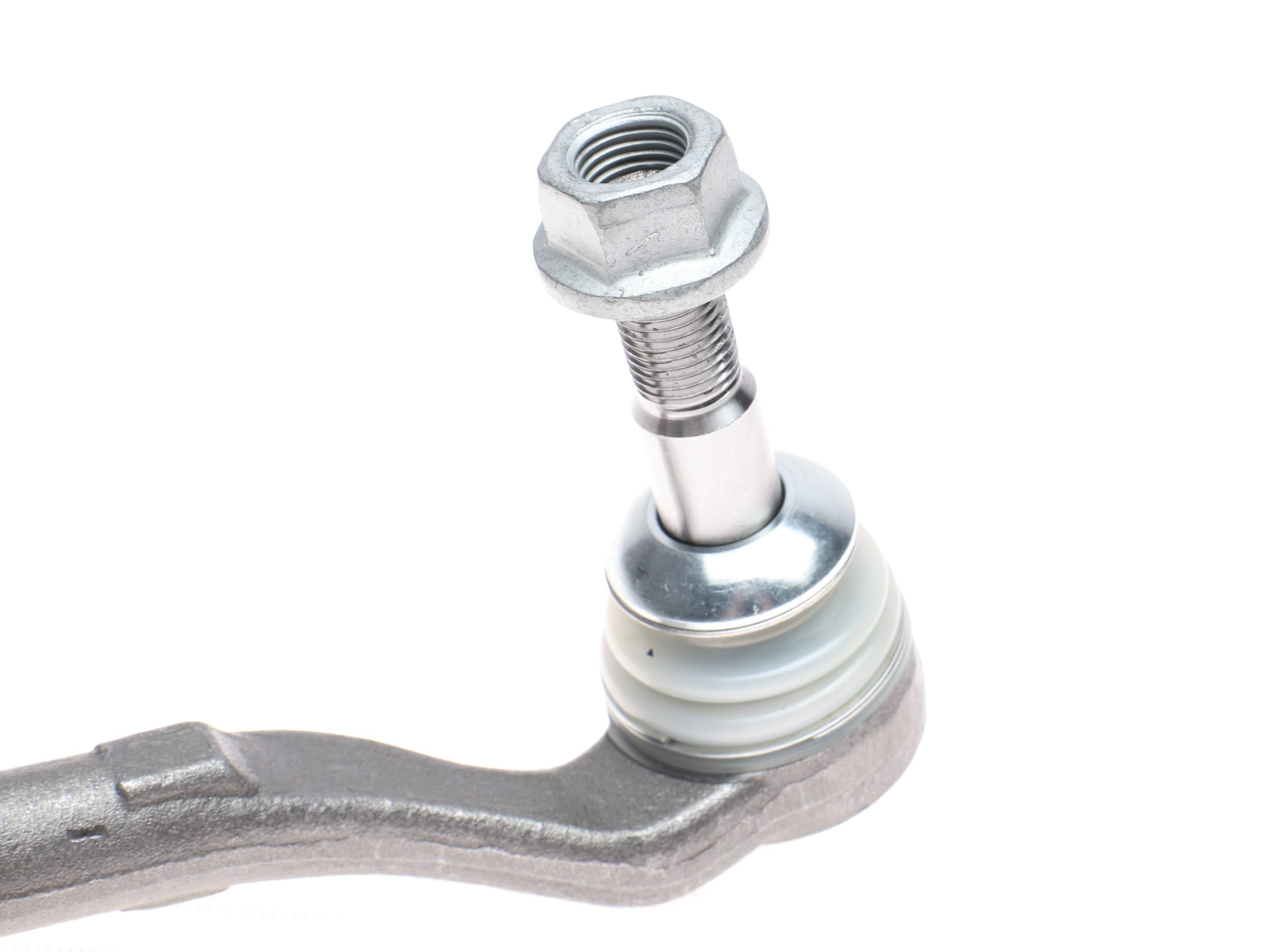 Наконечник тяги рульової (R) BMW 3 (F30/F35)/4 (F32/F33) 11-