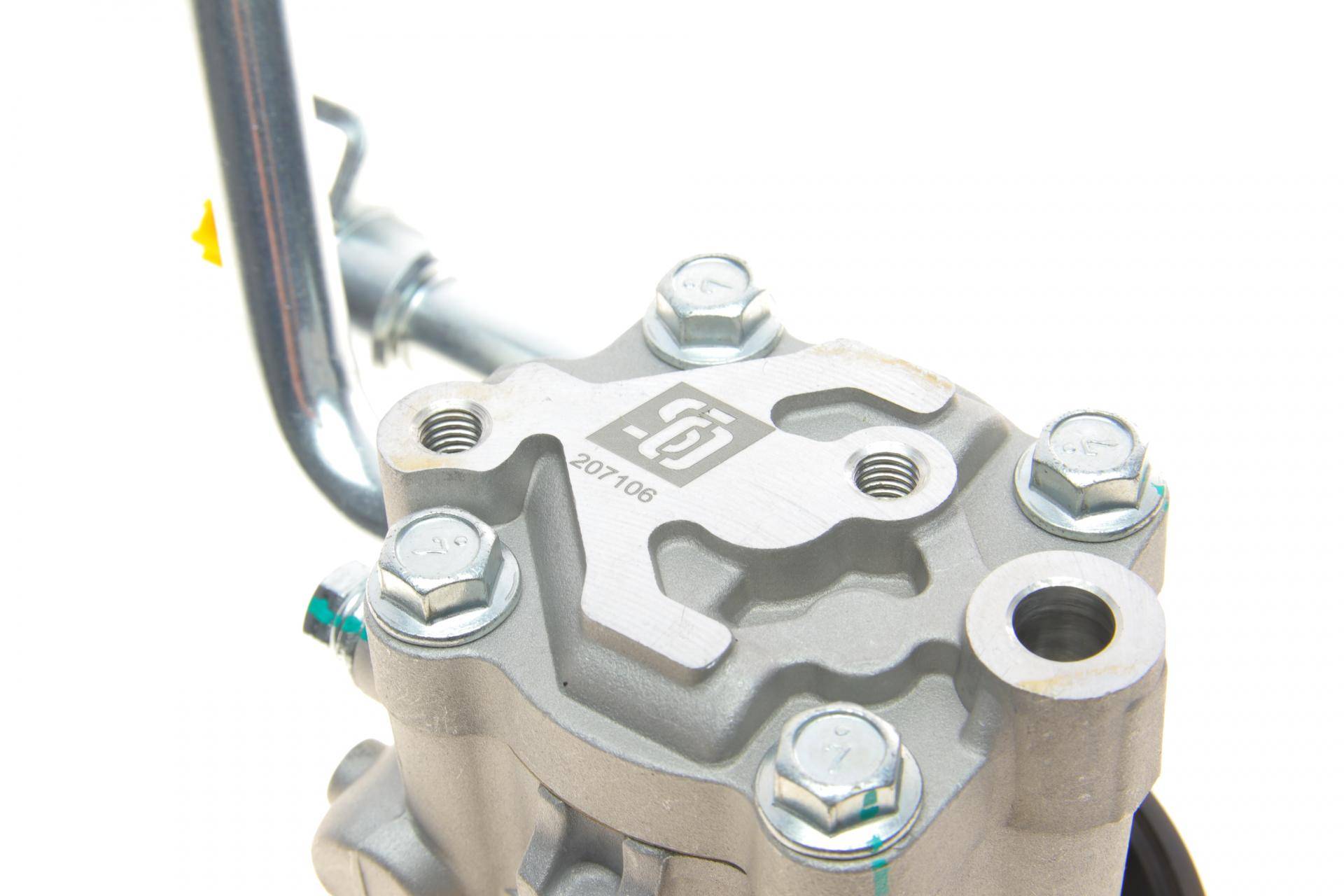 Насос ГПК Nissan Navara 2.5dCi 09-14