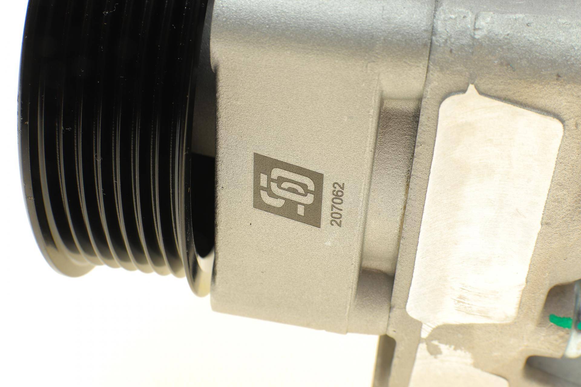 Насос ГПК Iveco Daily 3.0D 02-06 (7PK)