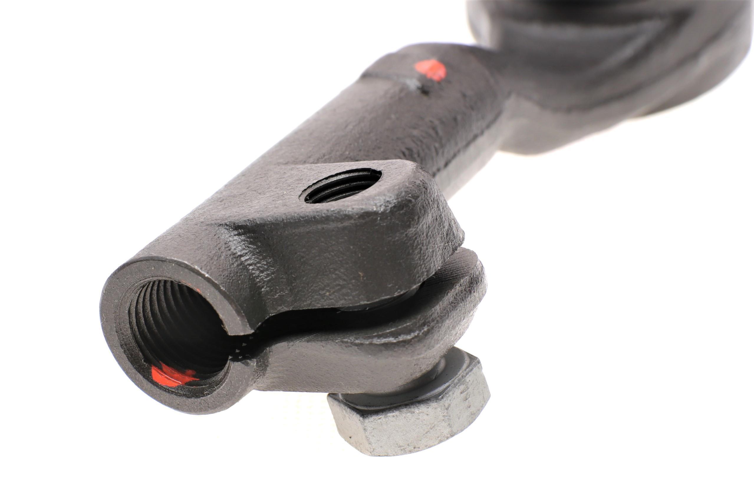 Наконечник тяги рульової (R) BMW 3 (E90) 05-11