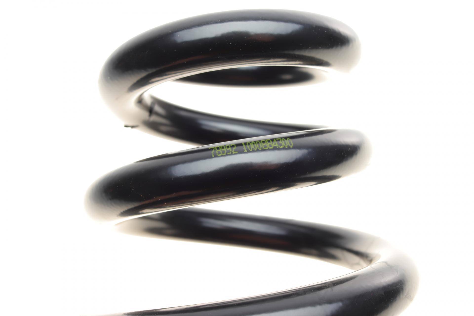 Пружина (передня) Mitsubishi L200 2.5D/DI-D 05-15 (Пикап)/Pajero Sport 3.0 4WD 09-14 (везд.закр.)