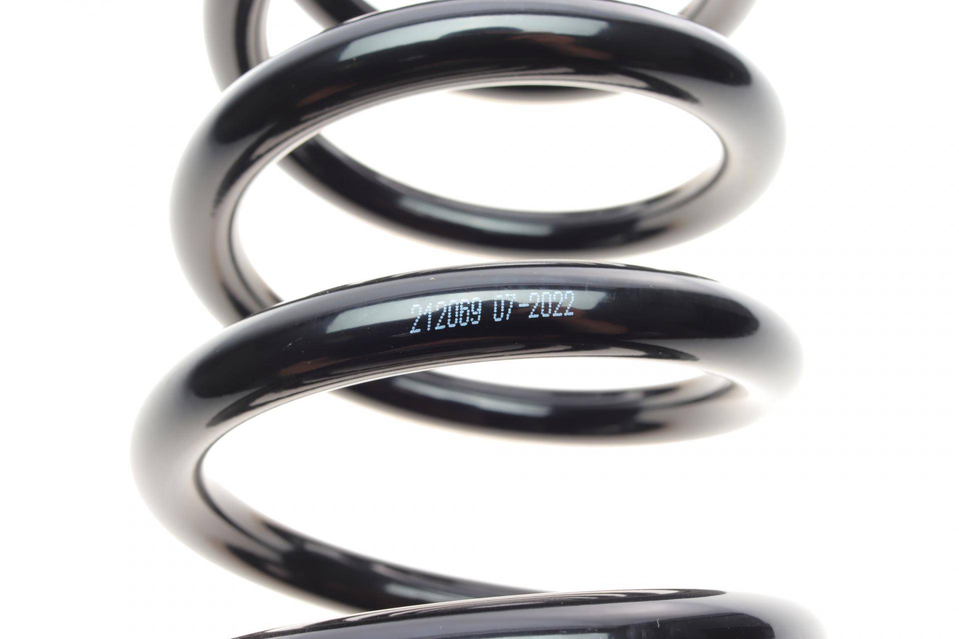 Пружина (задня) Ford Focus II Turnier 1.4-2.0/1.6-2.0TDCi/1.8Flexifuel 04-12 (універсал)