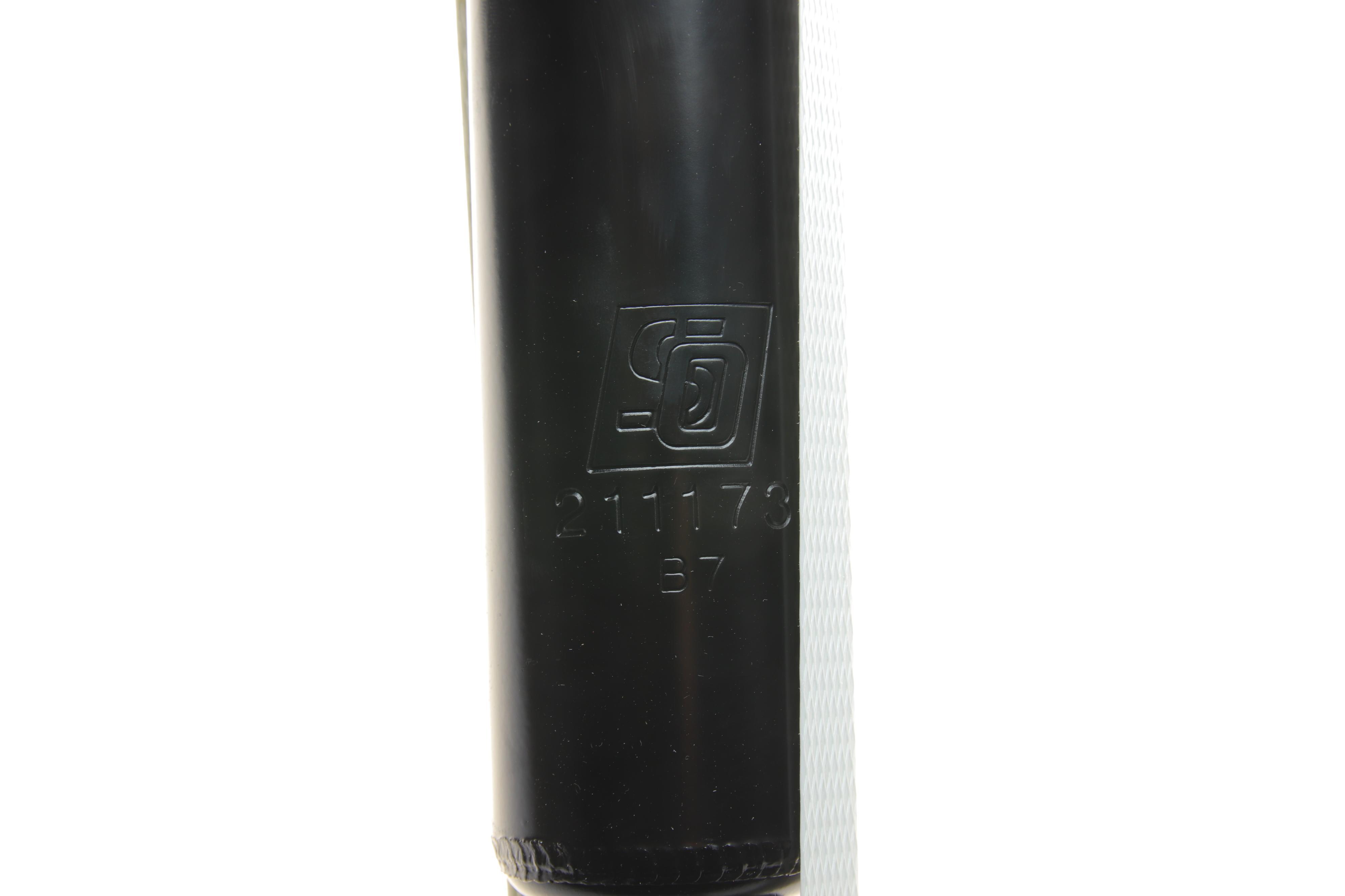 Амортизатор (задній) Nissan Qashqai 08-13