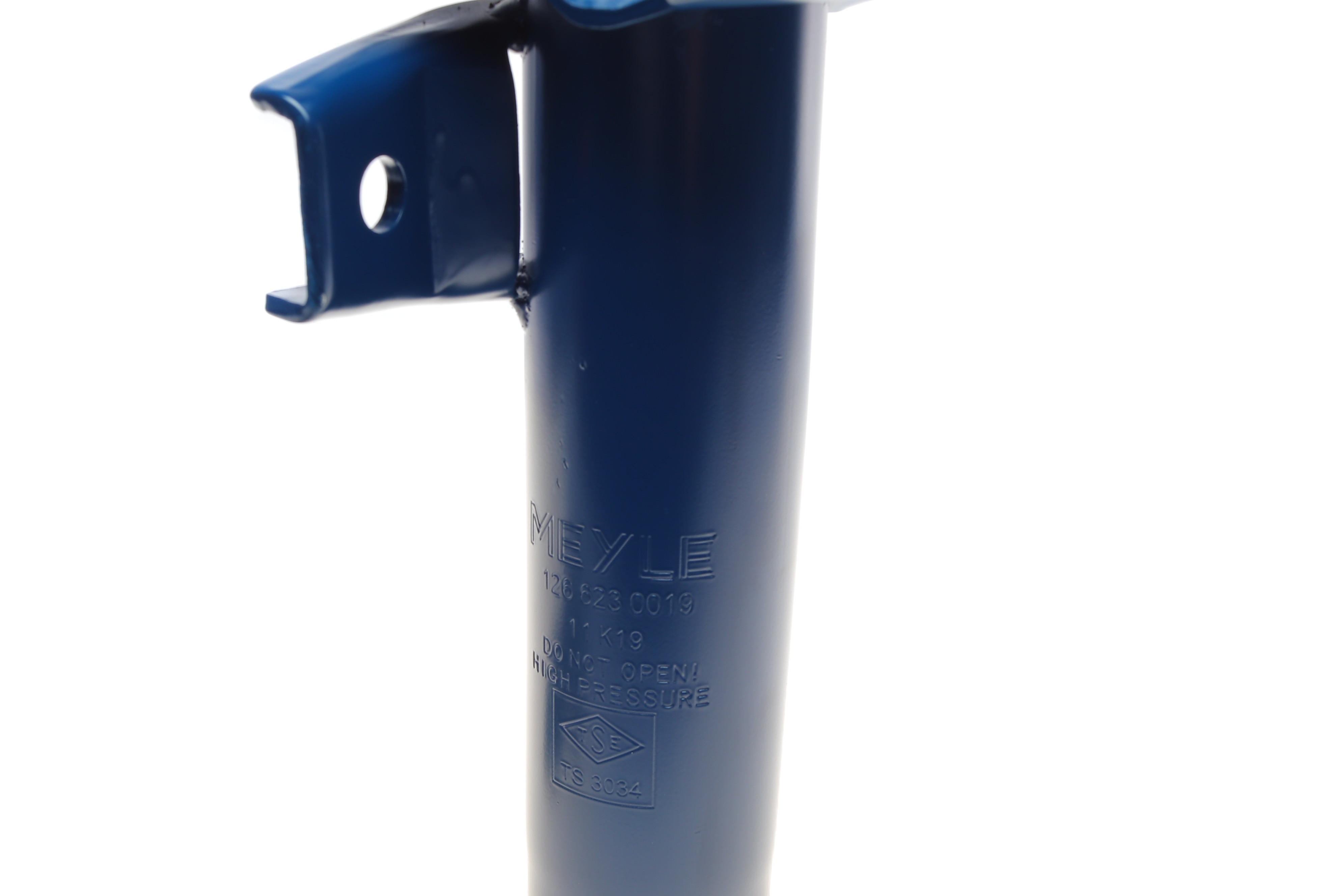 Амортизатор (передній) VW Golf VII/Passat 1.6/2.0 TDI 12-