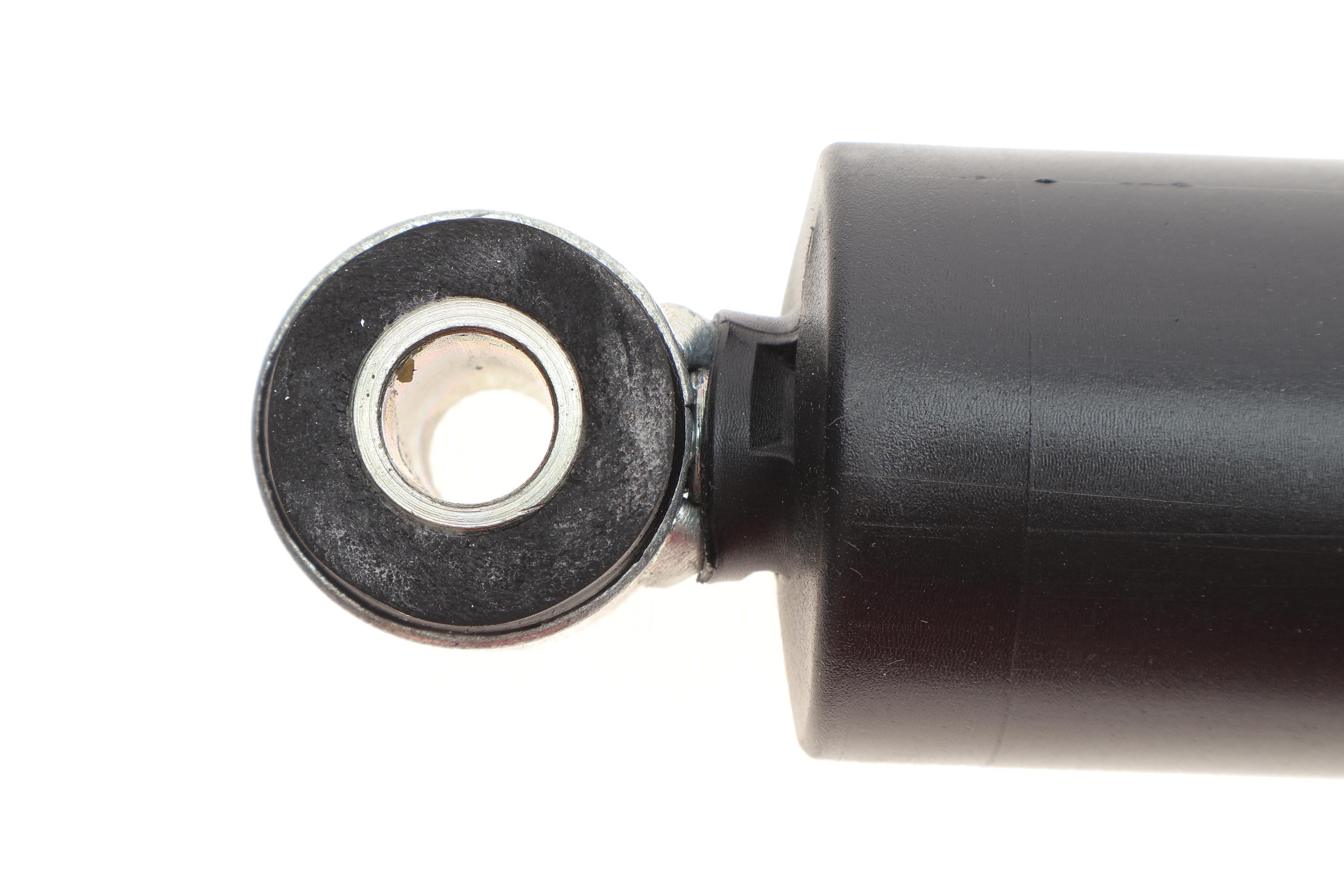 Амортизатор (задній) MB Sprinter 408-416/VW LT 46 96-06 (B4)