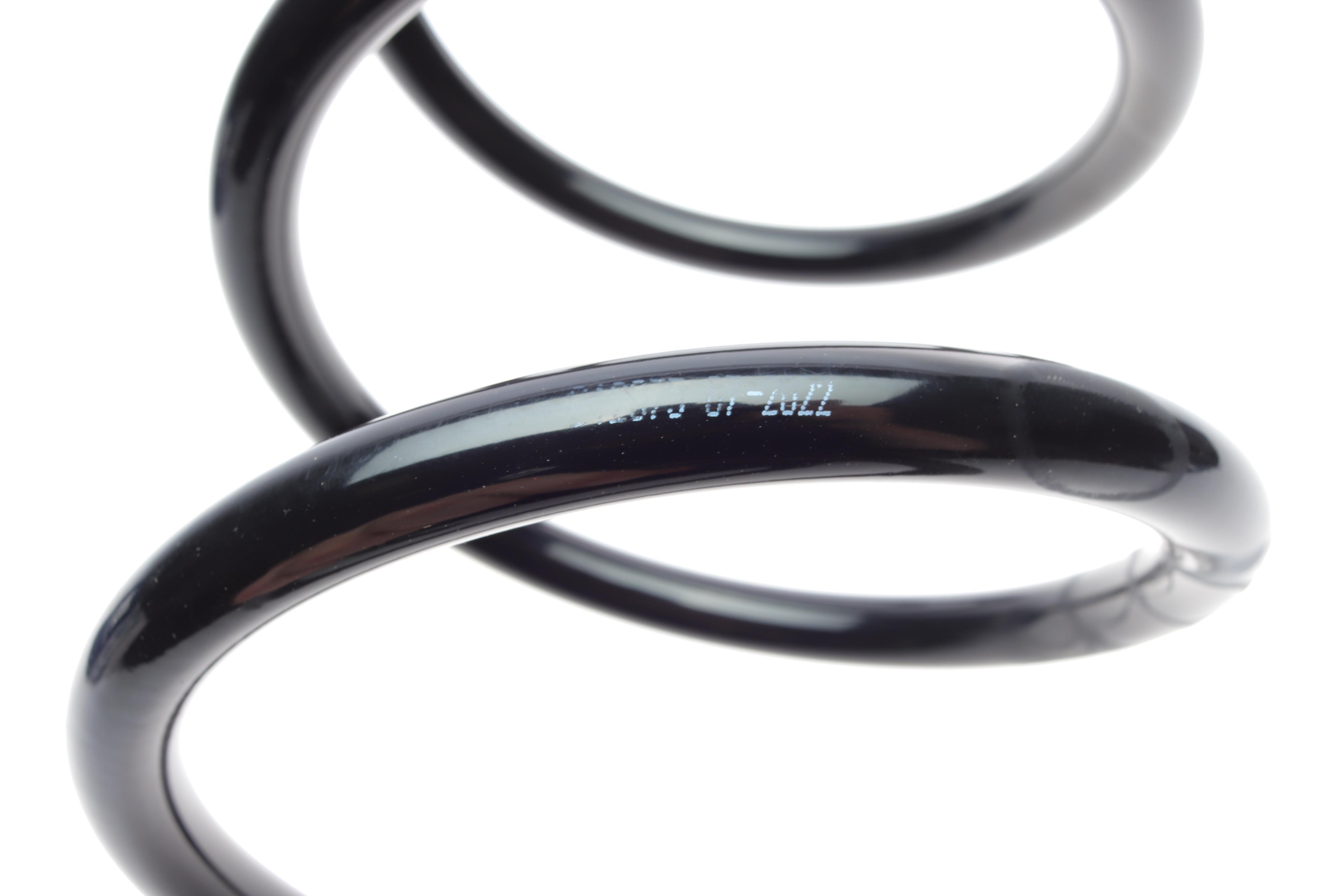 Пружина (задня) Dacia Duster 1.2TCe/1.5dCi/1.6 16V 4x4 10-18/Renault Duster 1.5dCi/1.6 16V 4x4 11-