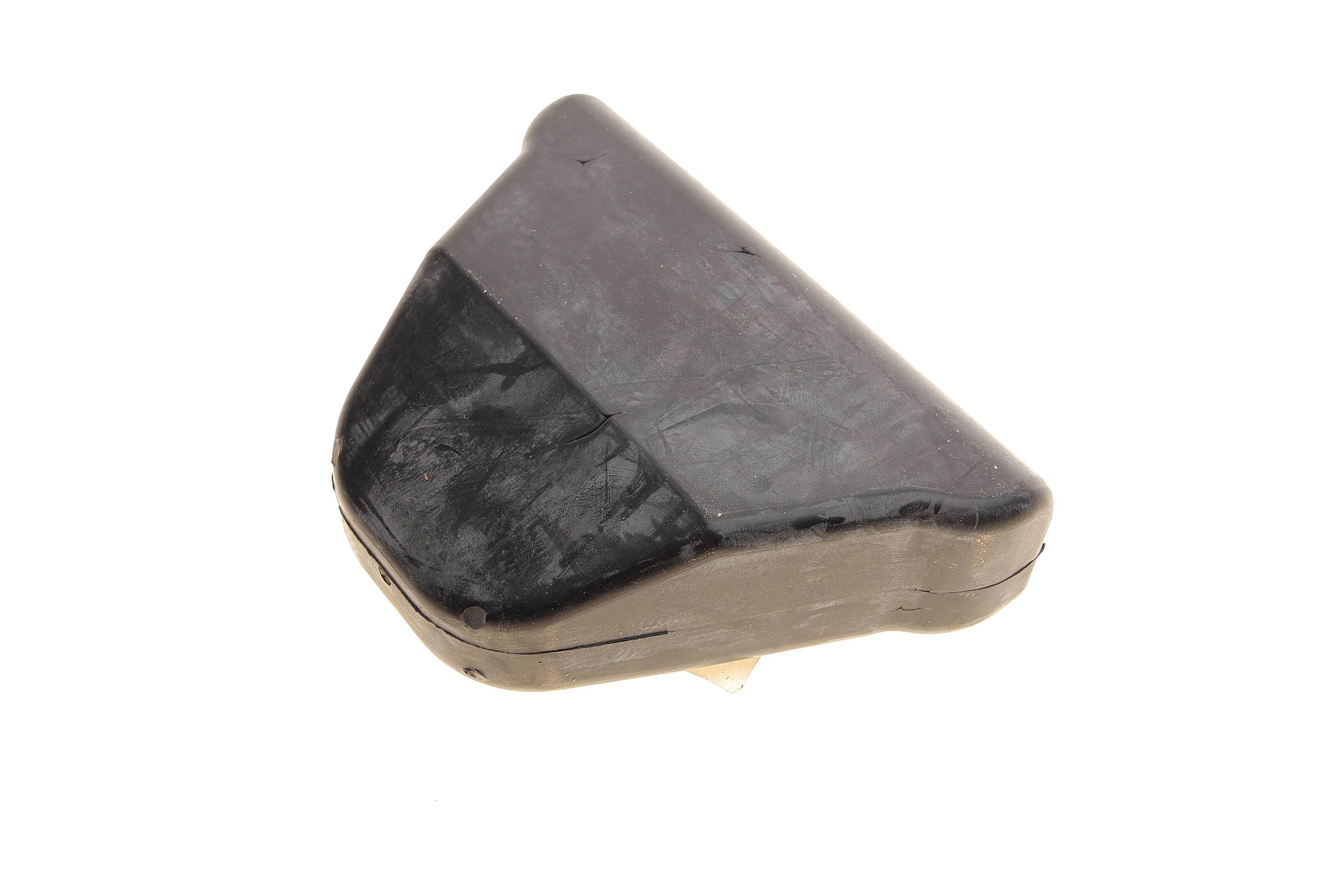 Подушка ресори (по краях) MB Sprinter 96-06 (3, 5t) (пласт.)