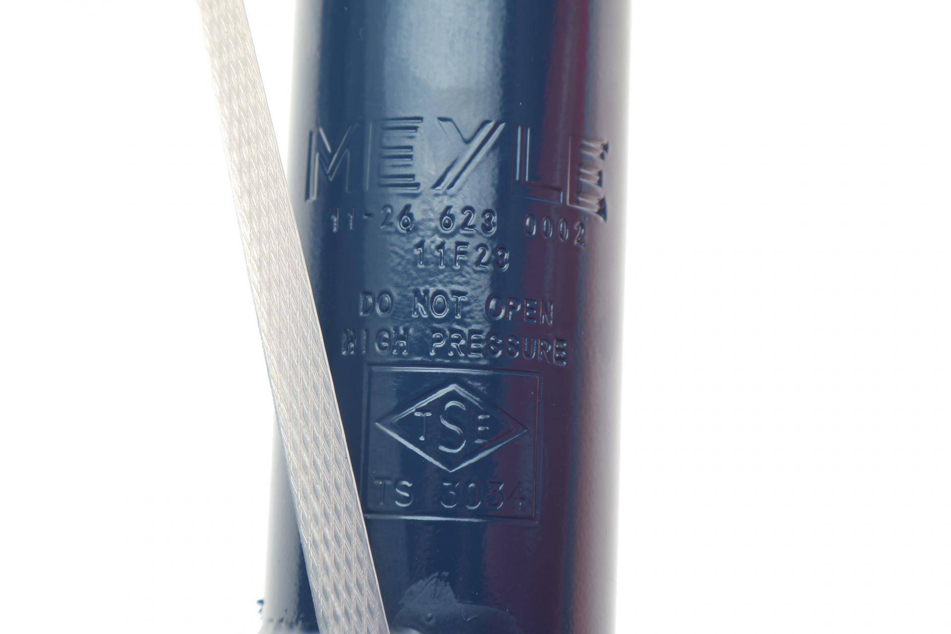 Амортизатор (передній) Citroen C4 04-/Peugeot 307 00- (L)