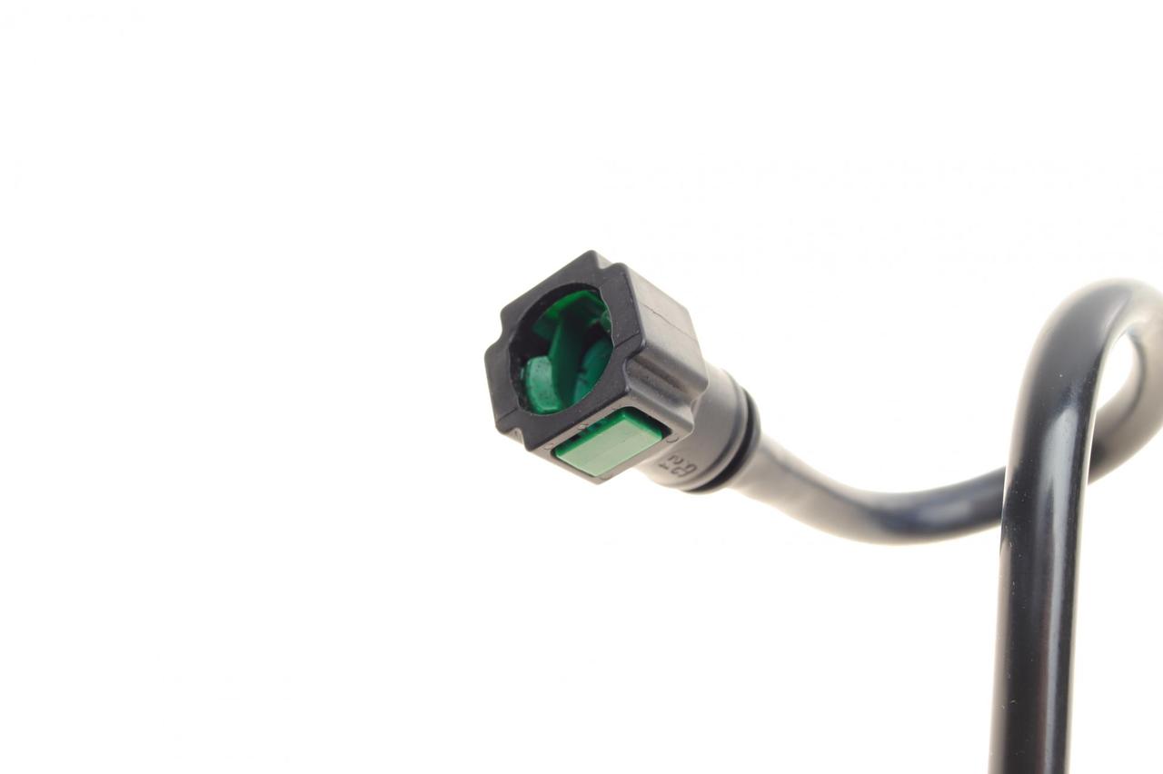 Паливна трубка (магістраль), паливний шланг Сітроен Немо, Пежо 206 -1.4HDi 01- (паливний фільтр - ТНВД)