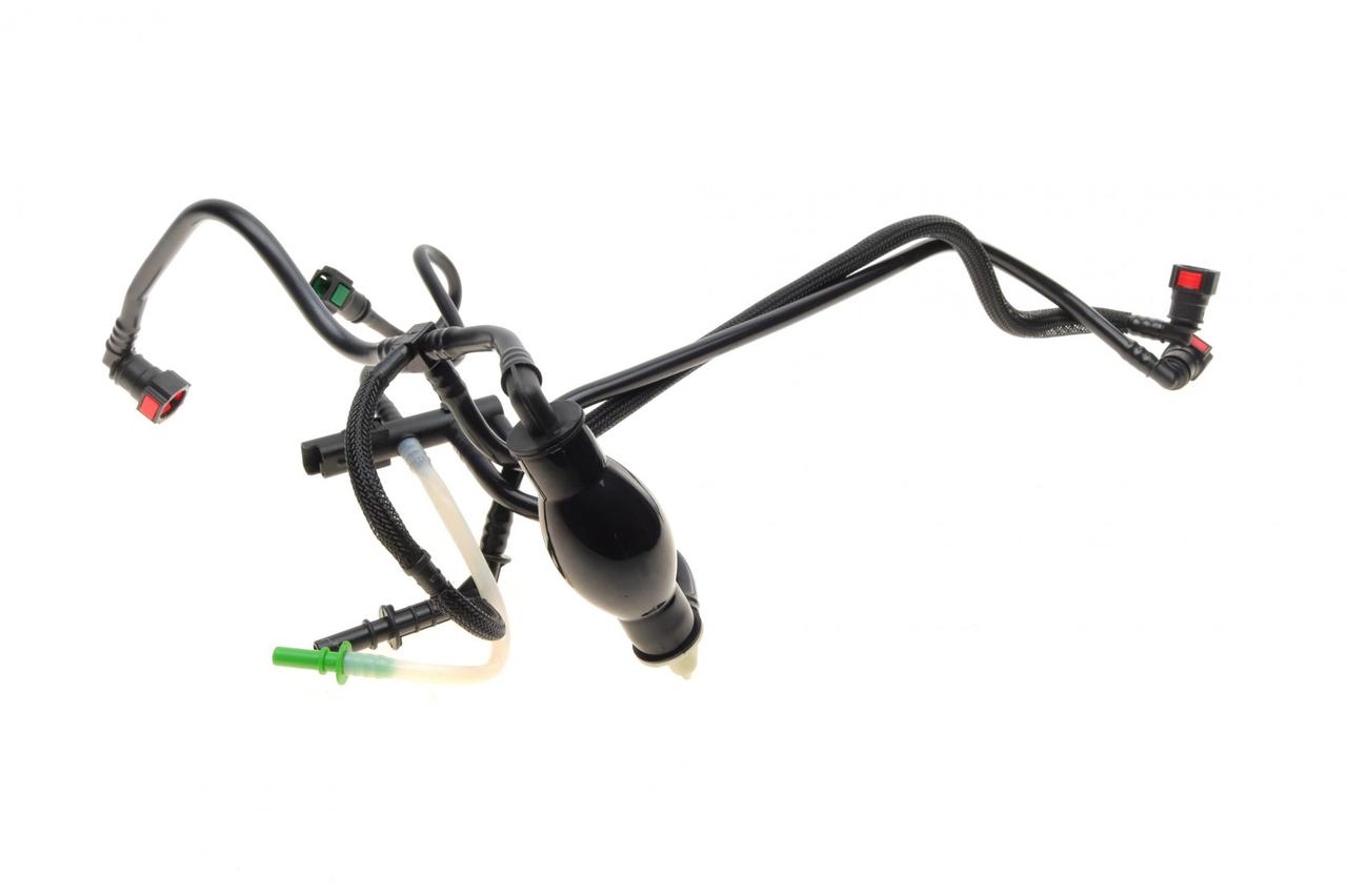 Паливна трубка (магістраль), паливний шланг Сітроен Немо, Пежо 206 -1.4HDi 01- (паливний фільтр - ТНВД)