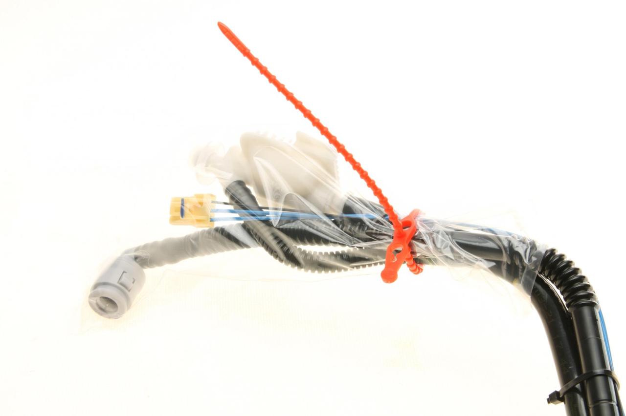 Насос паливний BMW 5 (E60) 04-10 (N52)