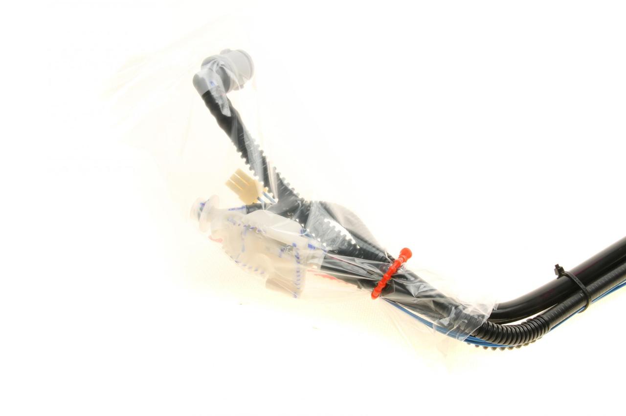 Насос паливний BMW 5 (E60) 04-10 (N52)