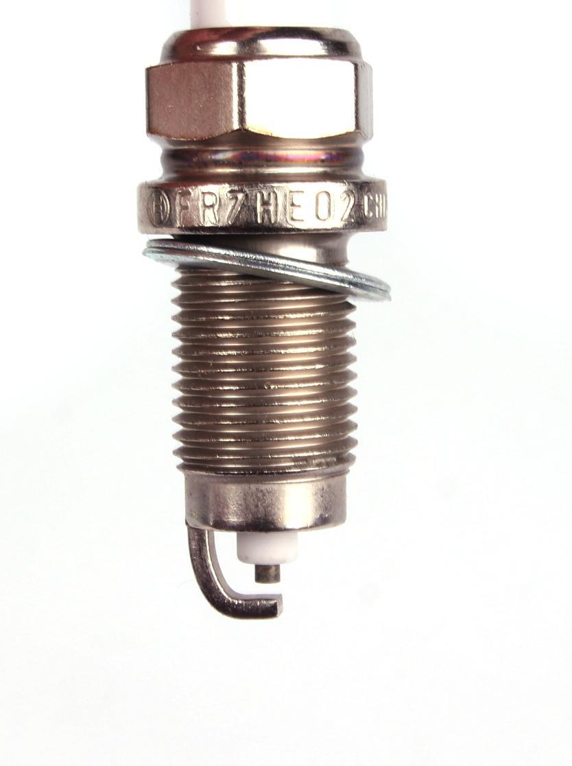 Свічка запалювання VW Caddy 1.4 06-10