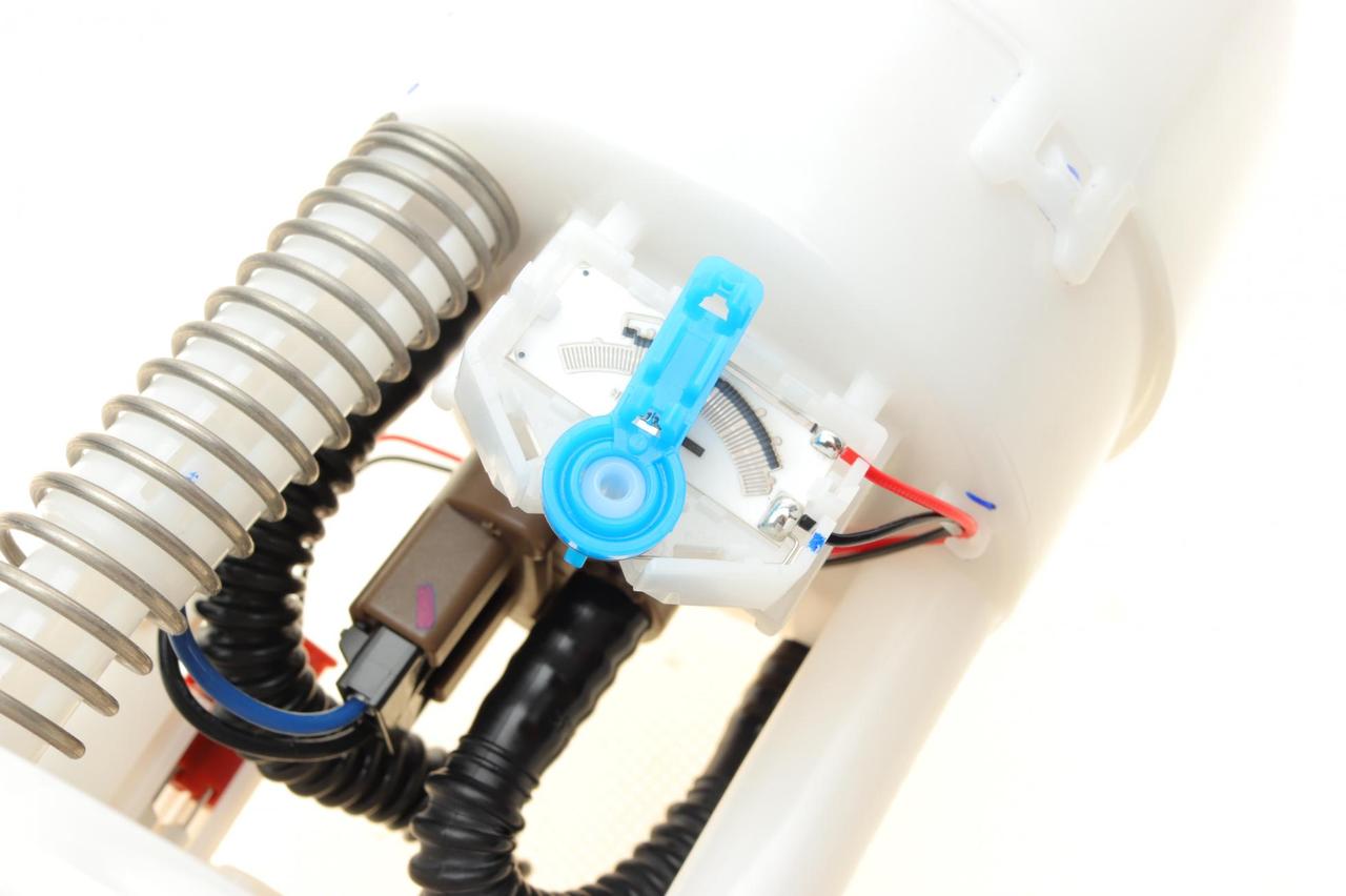 Насос паливний в бак Dacia Logan 1.2-1.6 04-