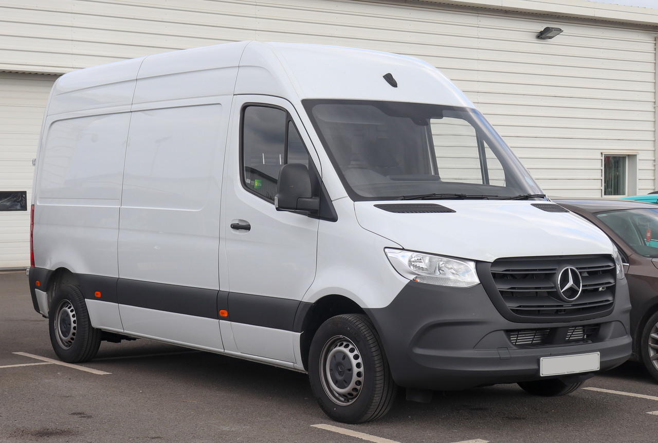 Передній гальмівний диск MERCEDES SPRINTER 906, 907, VW CRAFTER 30-35, 30-50 - 2006-