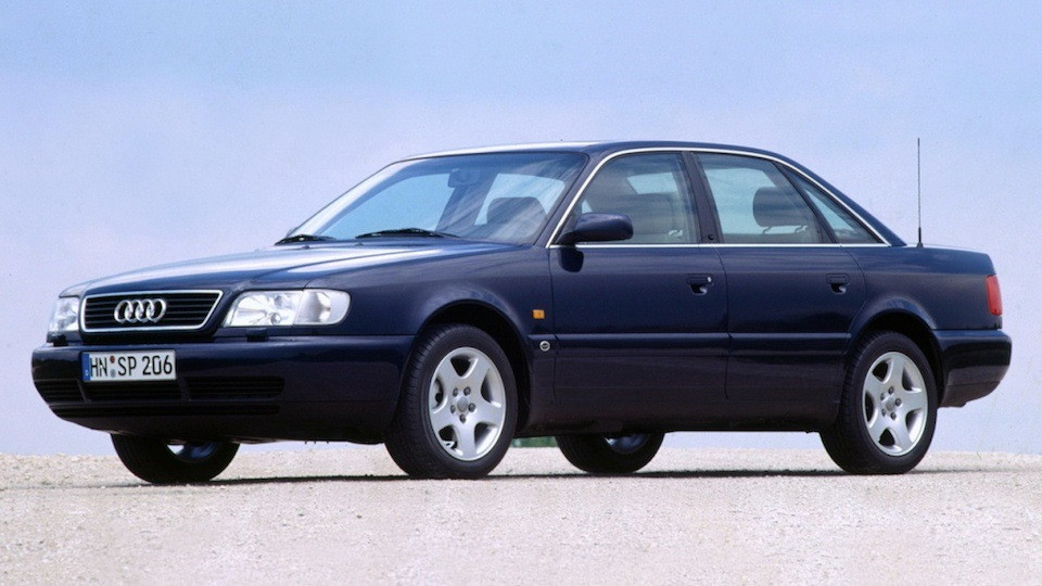 Задні дискові гальмівні колодки AUDI A4 B5,B6, A6 C4, C5, C6 SKODA OCTAVIA TOUR, A5, GOLF 5, 6