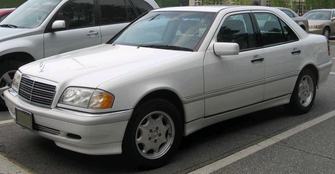 Задні дискові гальмівні колодки MERCEDES W202, W203 1993-2007 ABE