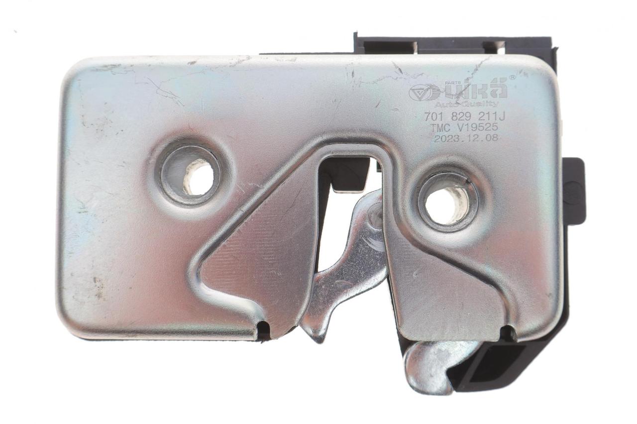 Замок кришки багажника (ляди) Volkswagen T4 1990–2003