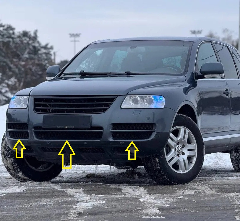 Решітка бампера Volkswagen Touareg 2002-2006 (комплект)