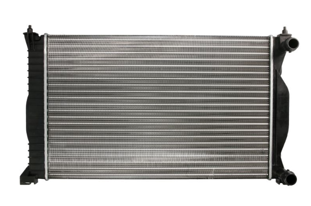 Радіатор охолодження двигуна Ауді А4 Б6, Б7, Б8, А6 С5 - Audi A4 B6, B7, B8, A6 C5 (1.6-2.5 D) 2000-