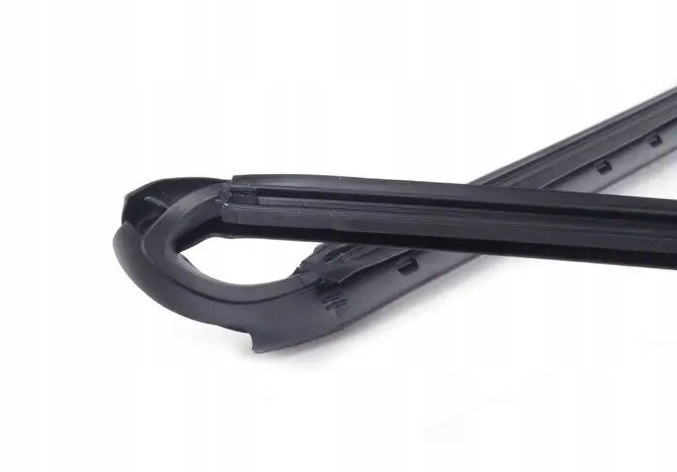 Ущільнювач-молдинг переднього лобового скла BMW 5 E39 - БМВ 5 Е39 1995-2004