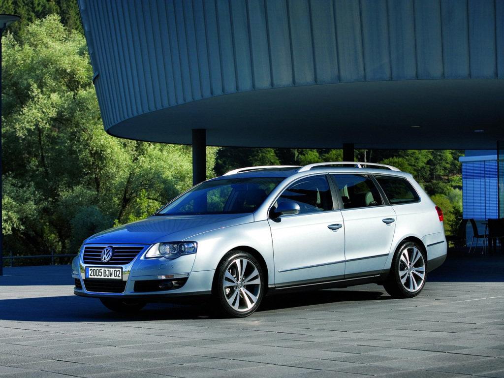 Важіль-поводок двірник заднього склоочисника з щіткою для Фольксваген Пассат Б6 універсал 2007-2010