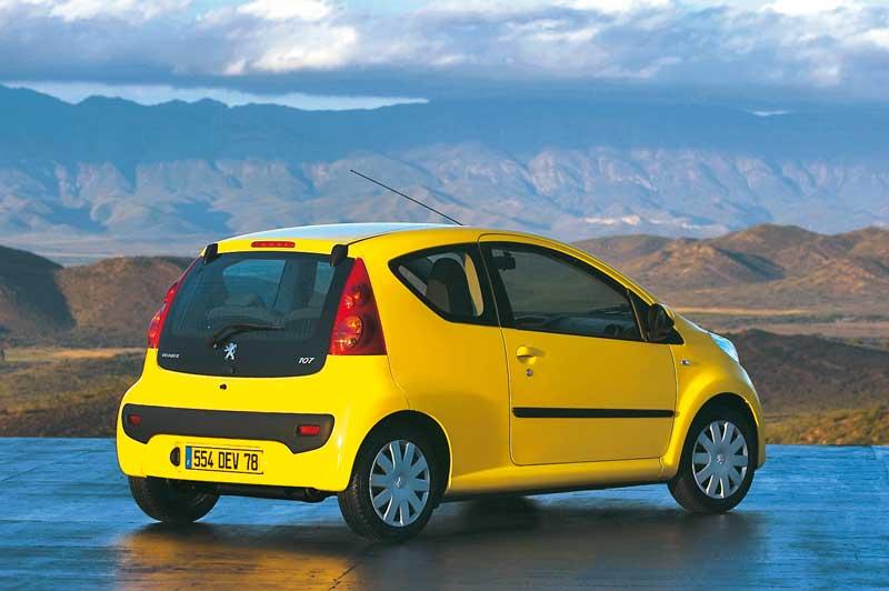 Важіль-поводок двірник заднього склоочисника з щіткою для Пежо 107 - Peugeot 107 2005-2014