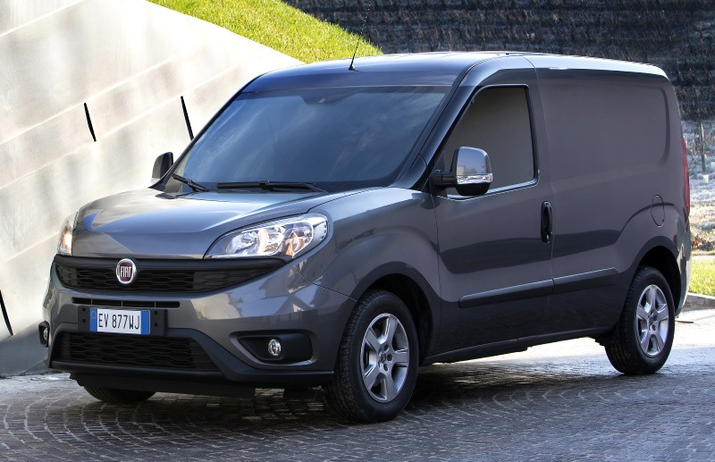 Моторчик двірників, двигун склоочисника передній для FIAT DOBLO 2010 -