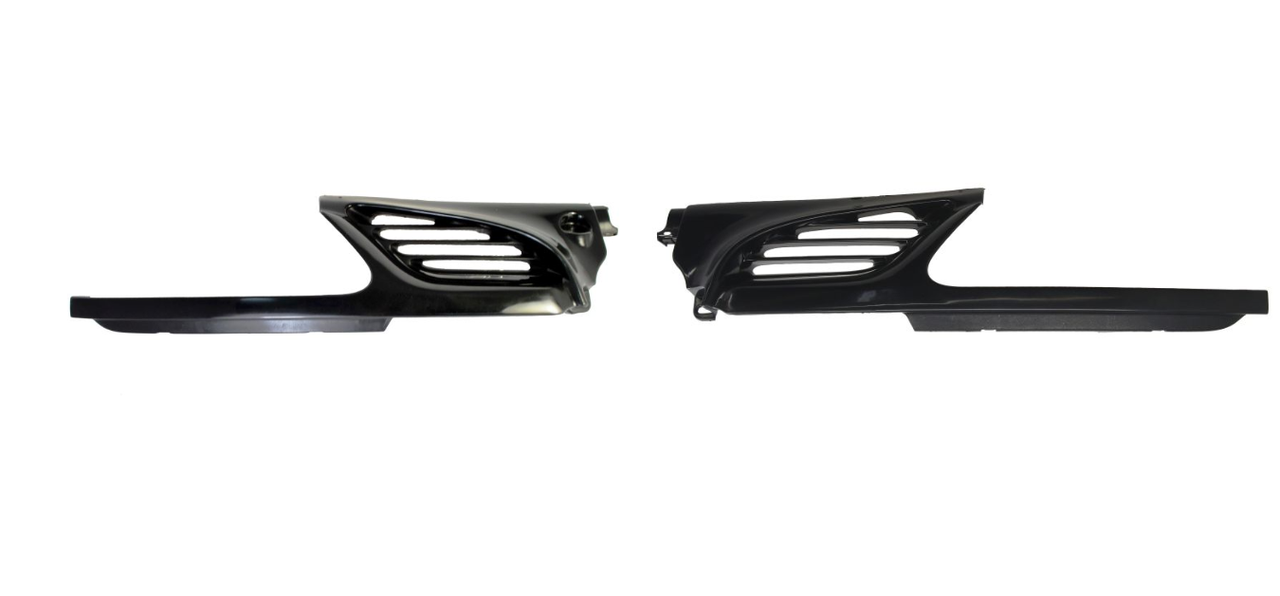 Решітка радіатора ліва+права Рено Меган - Renault Megane 1996-1999