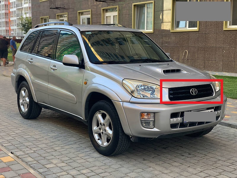 Решітка радіатора Тойота РАВ4 2 - Toyota RAV4 2 - 2003-2005