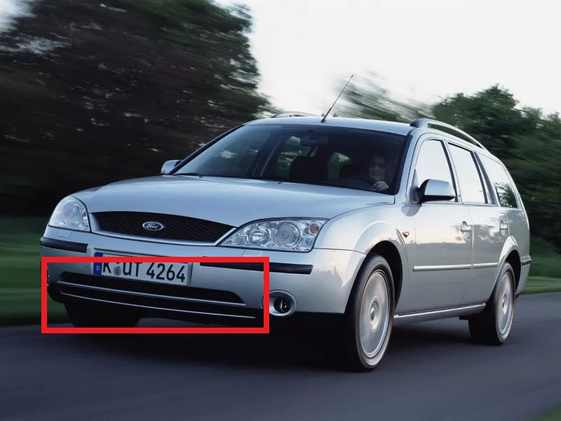 Решітка бампера центральна Форд Мондео 3 - Ford Mondeo 3 2000-2003 (комплект)