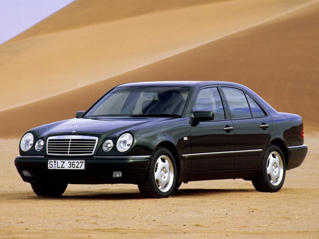Радіатор кондиціонера Мерседес 210 - Mercedes W210, S210 (2.0-2.2 D-2.9 D) 1996-2003