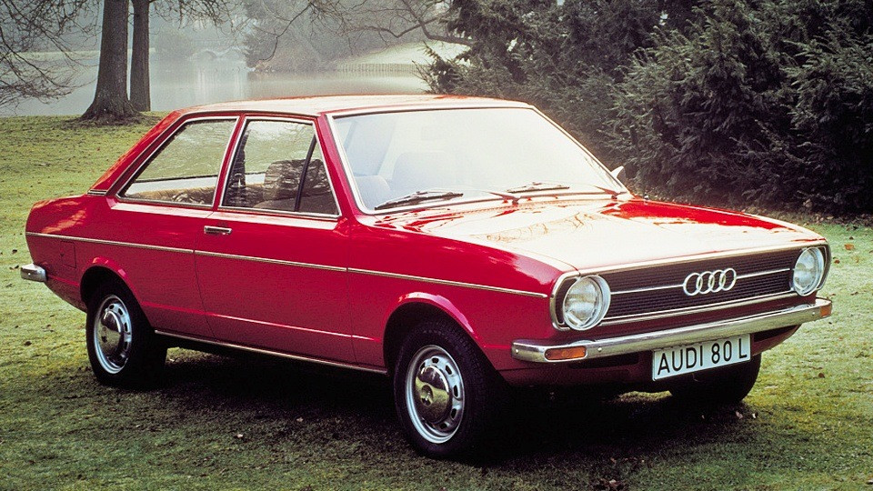 Подушка (опора, кріплення) двигуна Ауді 100, 80, A4 A6, Фольксваген Пасат Б5 - 1973-2005