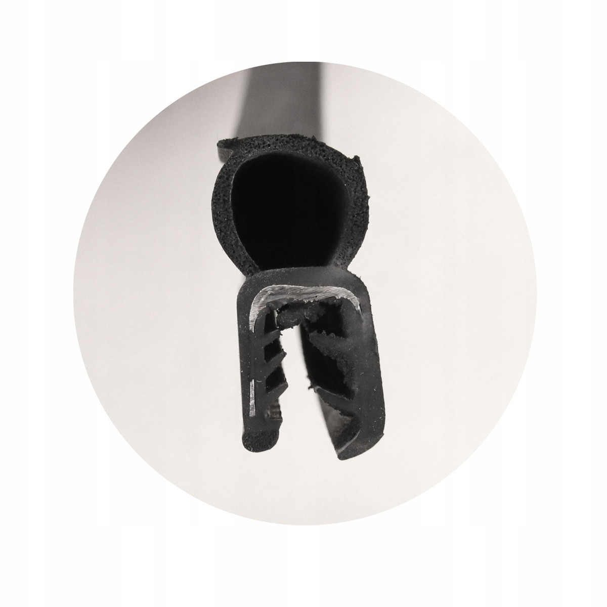 Ущільнювач задніх дверей Опель Мовано, Сітроен Джампер, Пежо Боксер, Фольксваген Крафтер-2005-2017