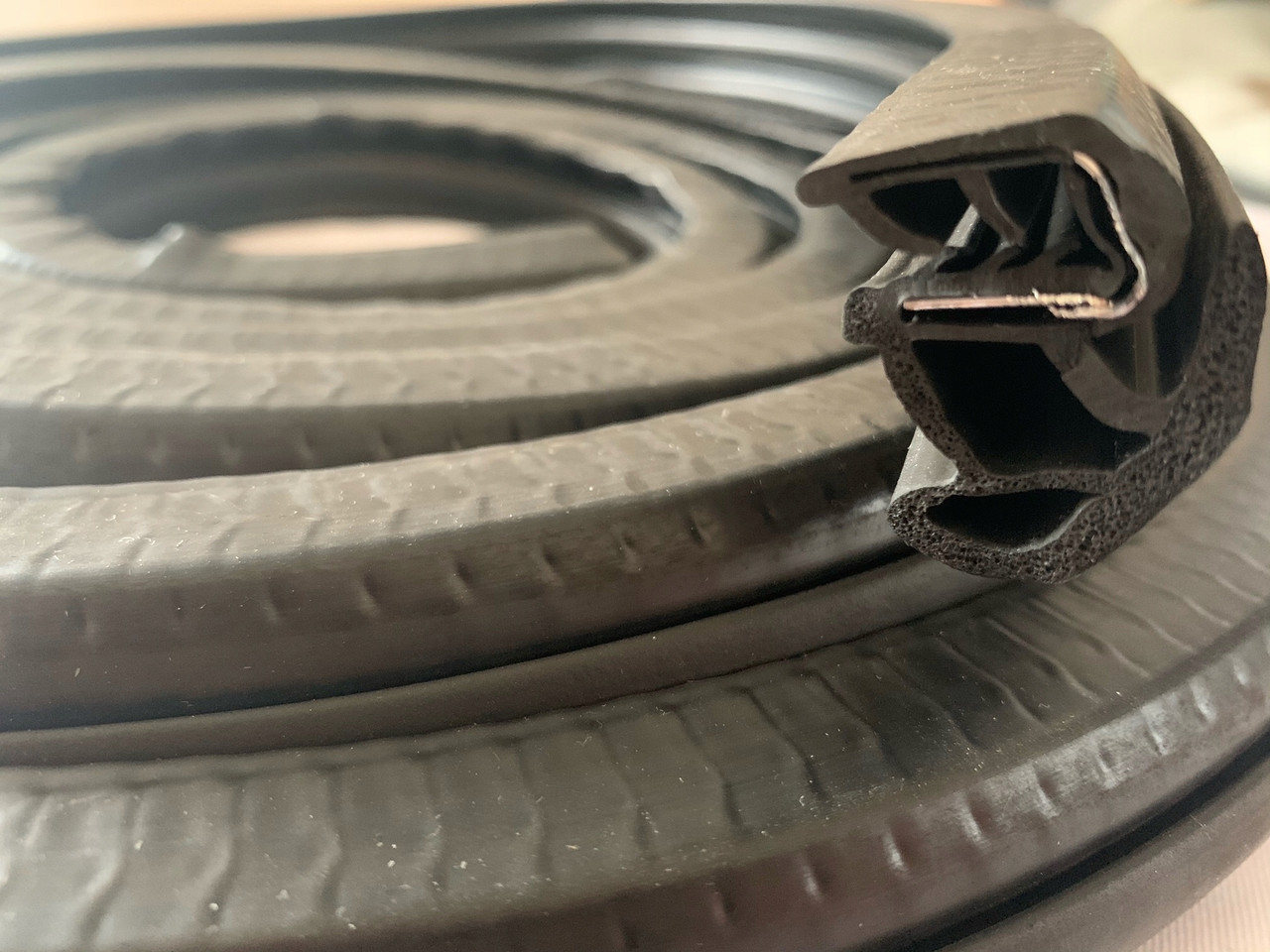 Ущільнювач передніх-задніх, розсувних дверей Форд Транзит, Форд Фокус - Ford Transit, Ford Focus - 1