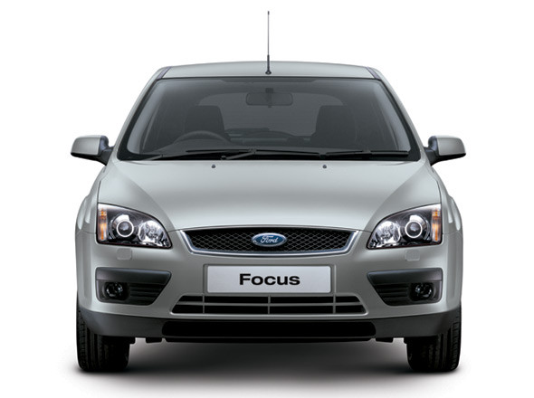 Решітка радіатора (бампера) Форд Фокус 2 - Ford Focus 2 - 2004-2008 (комплект ліва-права)