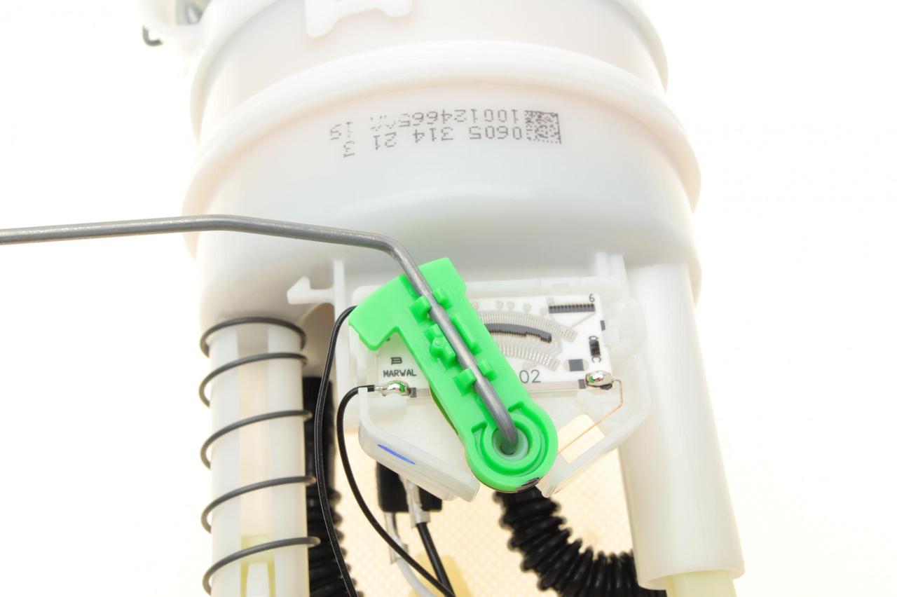 Паливний насос Ніссан Кашкай 2.0 - 07-14