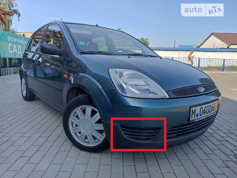 Решітка бампера (комплект) Форд Фиєста - Ford Fiesta (JHS) 2002-2005