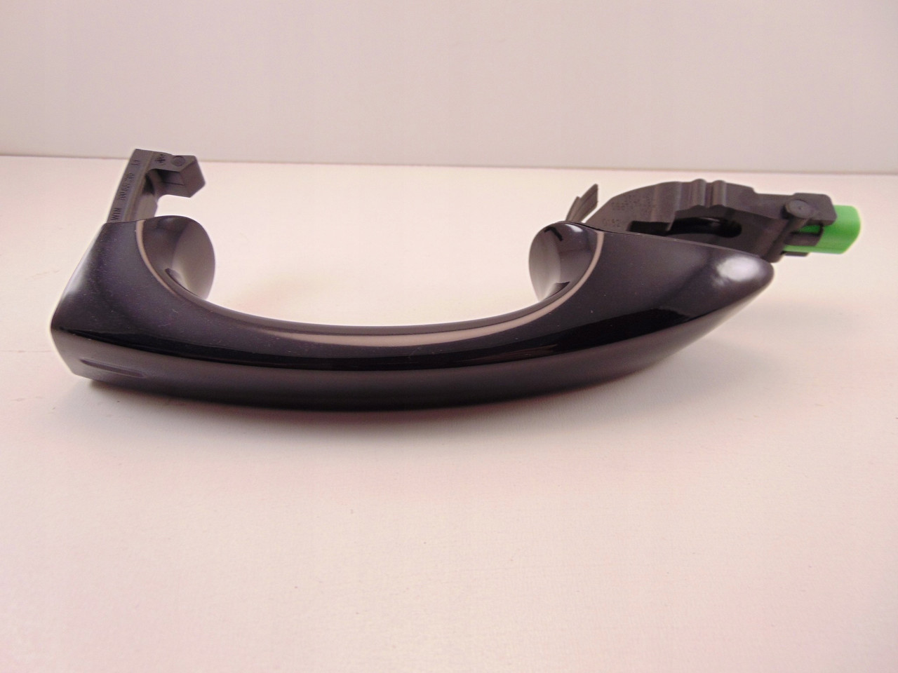 Ручка дверей зовнішня передня права Фольксваген Туарег  - Volkswagen Touareg - 2010-2014